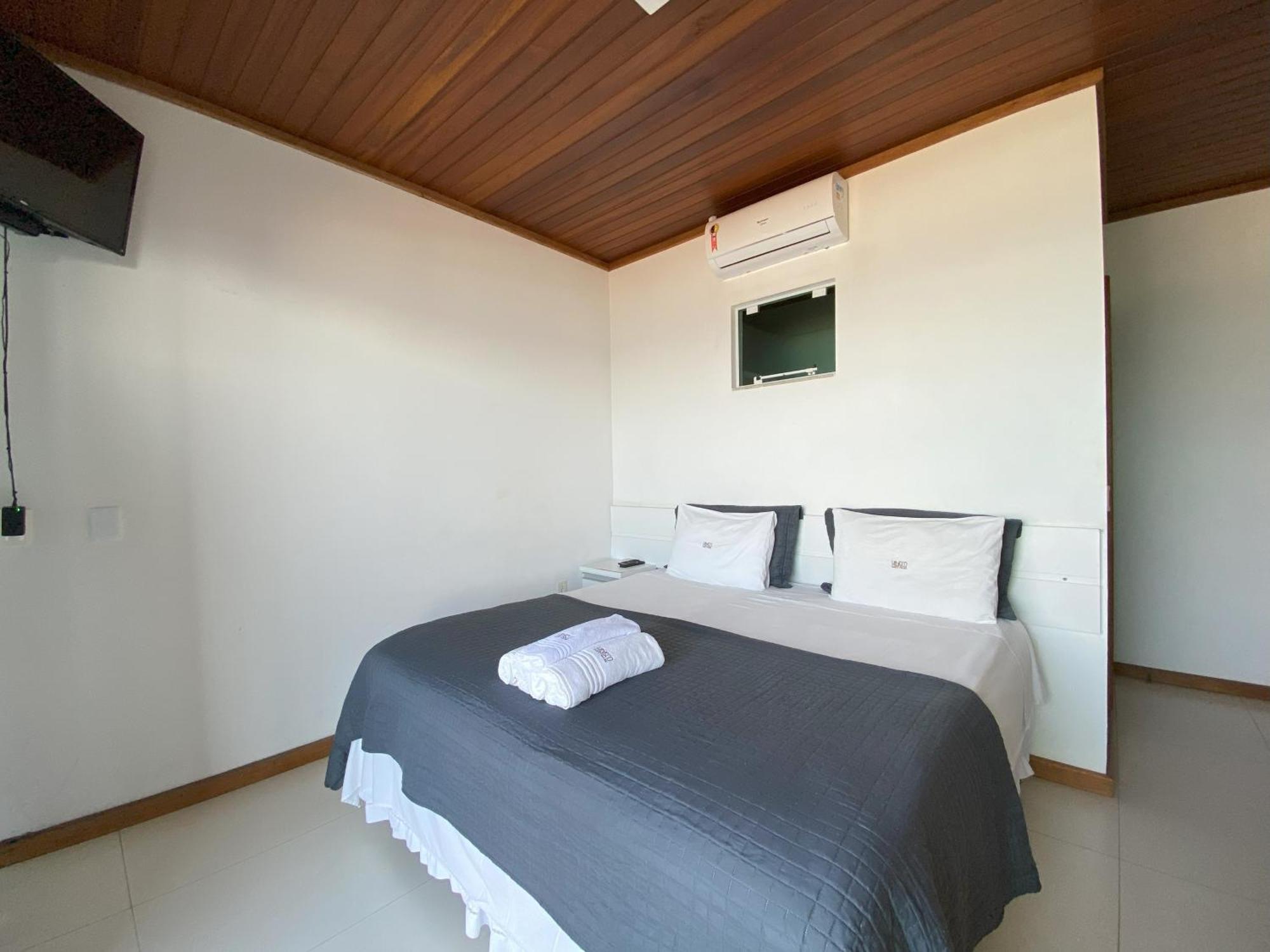 Hibisco Guest House Florianópolis Rum bild